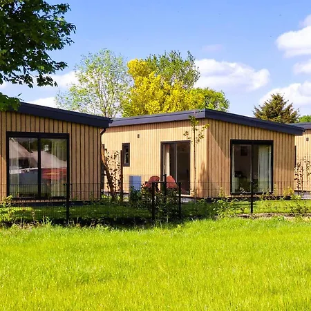 2 Bedroom Lovely In